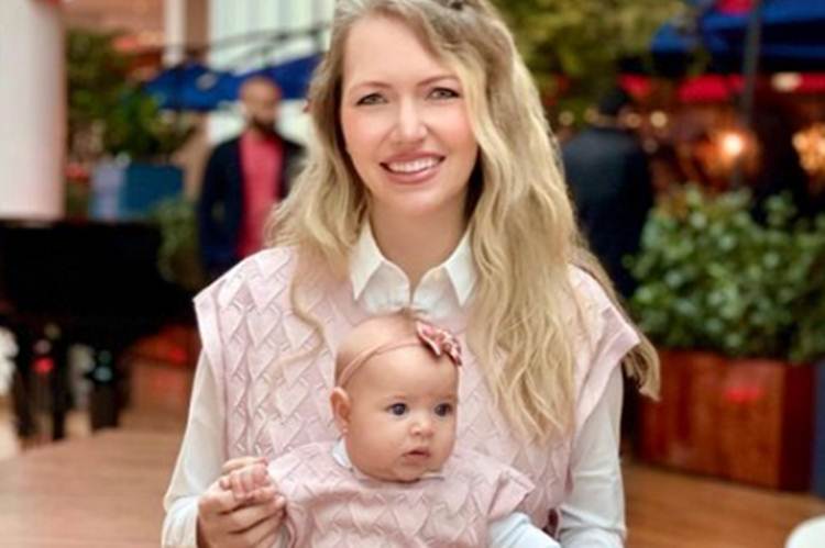 Karin Roepke e a filha - Instagram