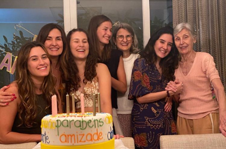 Fátima Bernardes com a família reunida - Instagram