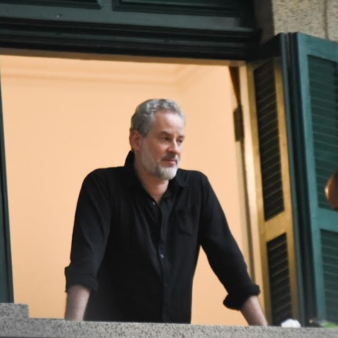 Dan Stulbach no velório de Jô Soares em São Paulo. Fotos Leo Franco Agnews