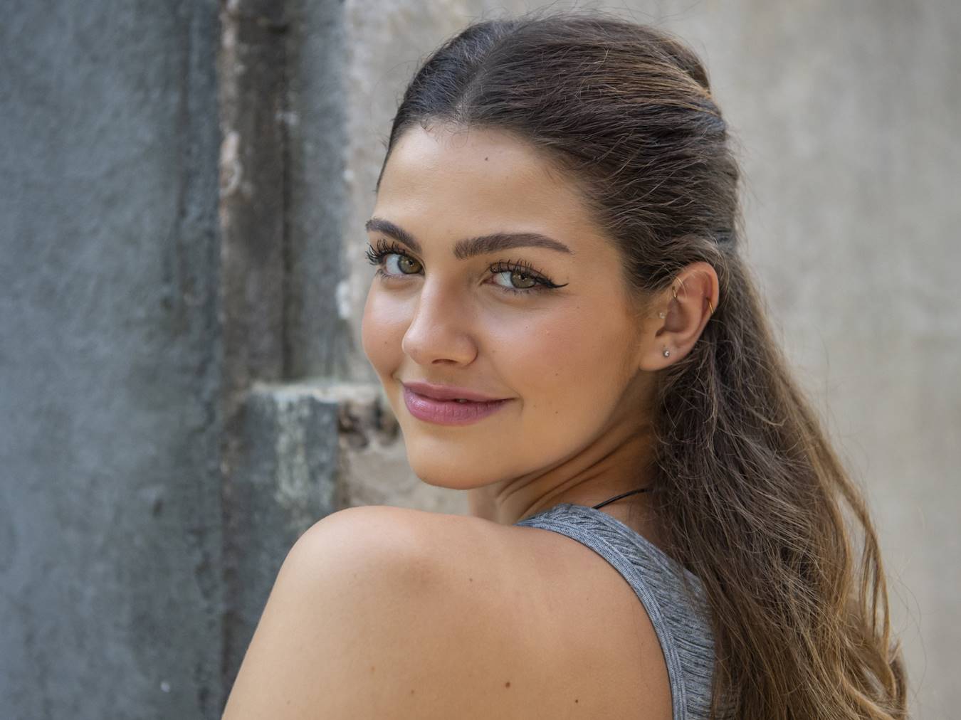 Cara e Coragem - Lou