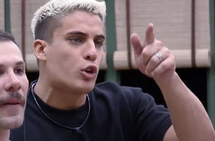 Tiago Ramos (Foto: Reprodução PlayPlus) Tiago Ramos (Foto: Reprodução PlayPlus)