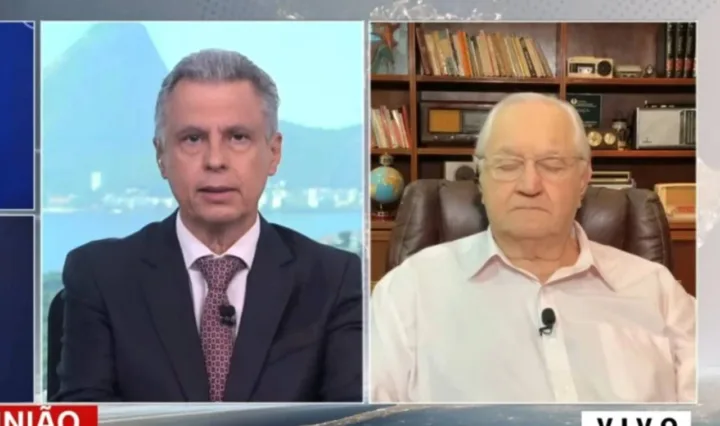 Boris Casoy dorme em jornal da CNN