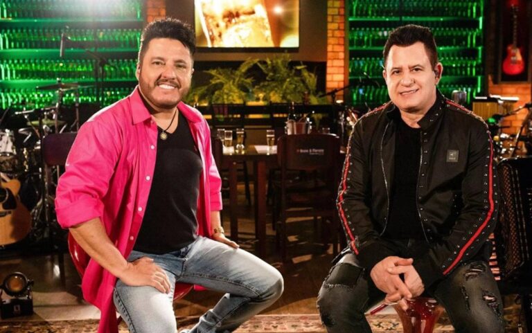Bruno e Marrone, após serem vítimas de ataques na web, mandam recado inusitado aos haters