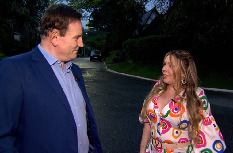 Em tratamento contra o câncer, Simony se emociona em entrevista com Cabrini: “Tem dias que eu não estou a fim de levantar”