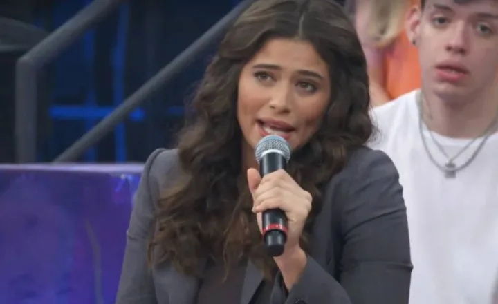 Isadora Cruz Isadora Cruz