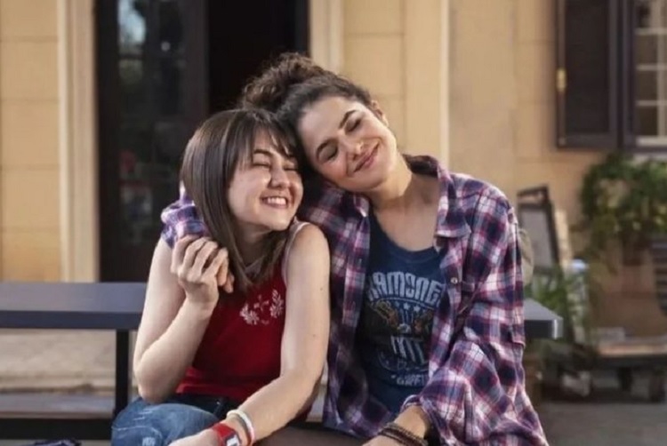 Maisa e Klara Castanho (Foto: Divulgação/Netflix)