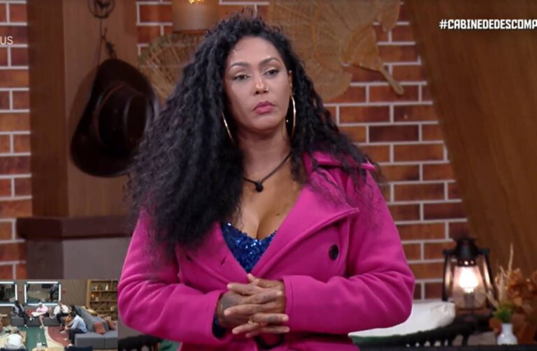 Rosiane Pinheiro detona Deborah Albuquerque: “Maquiavélica”