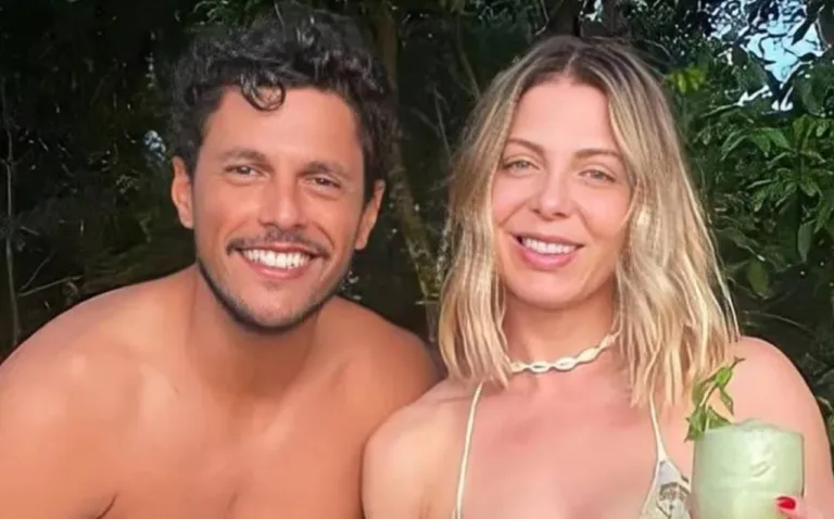 Sheila Mello anuncia fim de relacionamento com Feijão: “Cuidando de mim”