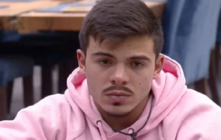 A Fazenda 14: Record TV se pronuncia sobre grave atitude de Thomaz Costa