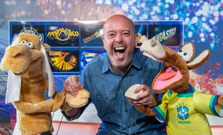Alex Escobar recebe convidado especial no cavalinhos no 'Fantástico' - Globo - Estevam Avellar