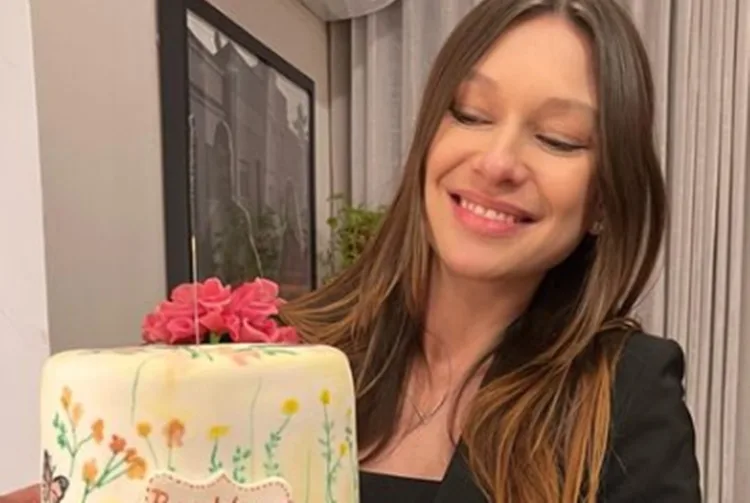 Day Mesquita Instagram Day Mesquita Instagram