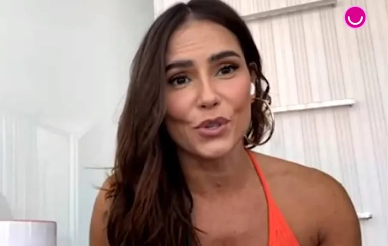 Deborah Secco desabafa sobre período no Catar: “Foi muito estranho”