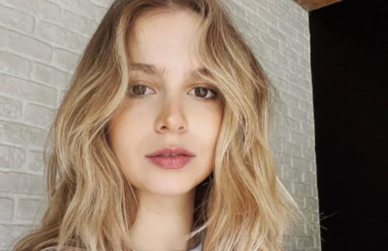 Isabella Scherer, após gravidez, desabafa sobre vida sexual