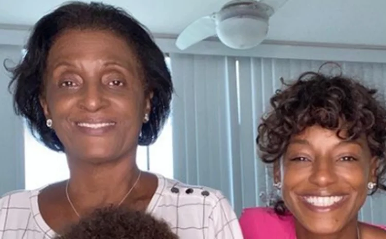 Pathy de Jesus e a mãe - Instagram