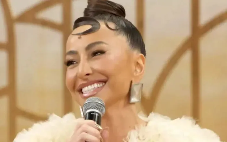 Assessoria de Sabrina Sato nega saída da apresentadora da Globo