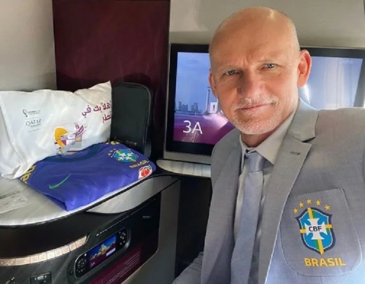 Ex-goleiro Taffarel fala palavrão ao vivo durante transmissão na Globo