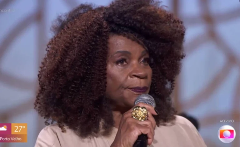 Zezé Motta, no ‘Encontro’, recorda ataques racistas: “muito desagradável”