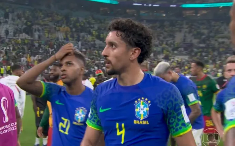 Brasil é derrotado na Copa do Mundo por Camarões