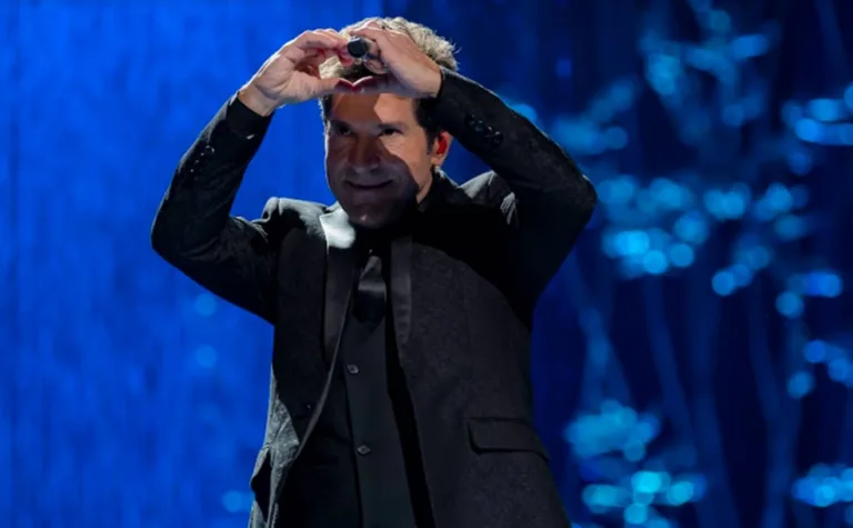 Daniel realiza show histórico em homenagem a João Paulo