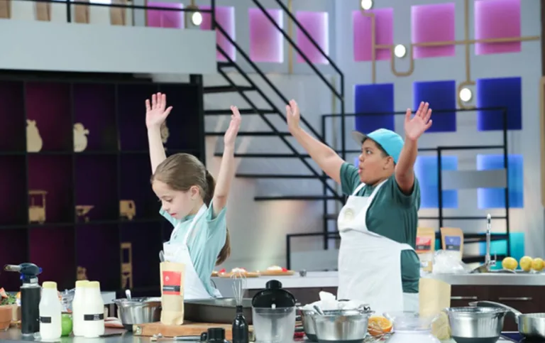 ‘MasterChef Júnior’: Larissa e Lucas disputam a grande final