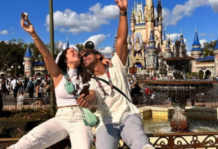 Larissa Manoela e André Luiz Frambach (Foto: Reprodução/Instagram)