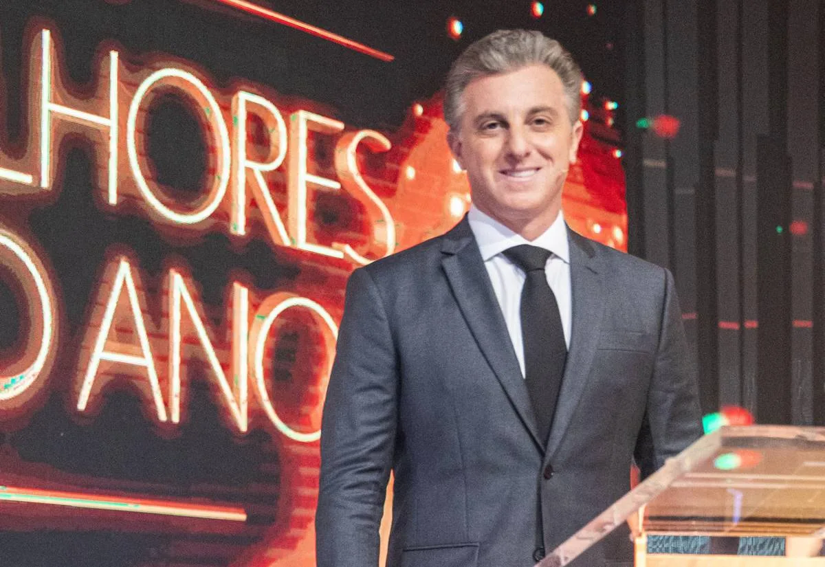 Luciano Huck (Globo/João Miguel Júnior)