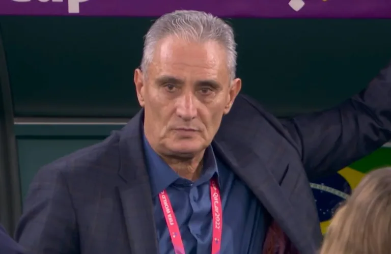 Tite, ex-técnico da seleção brasileira, é assaltado e recebe critica por derrota
