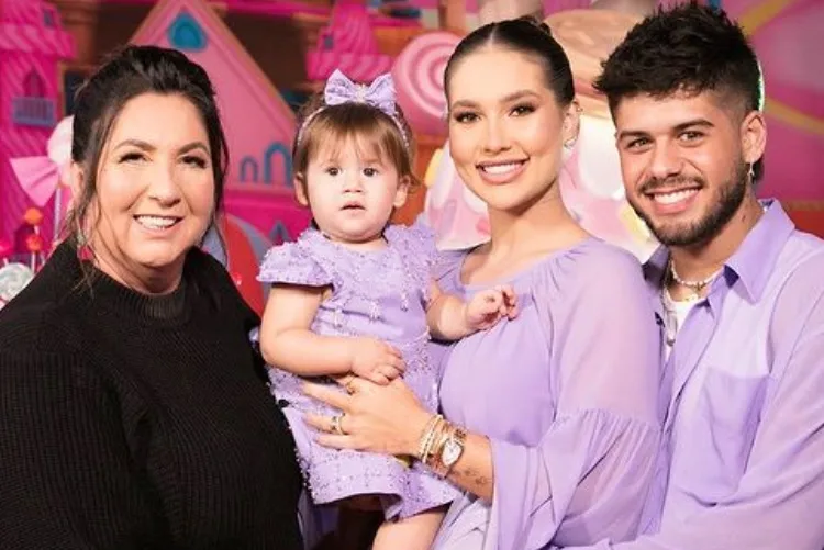 Virginia Fonseca e família (Foto: Reprodução Instagram) Virginia Fonseca e família (Foto: Reprodução Instagram)