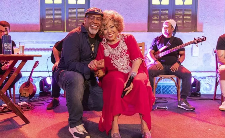 Alcione grava cenas em ‘Travessia’ e revela: “experiência única”