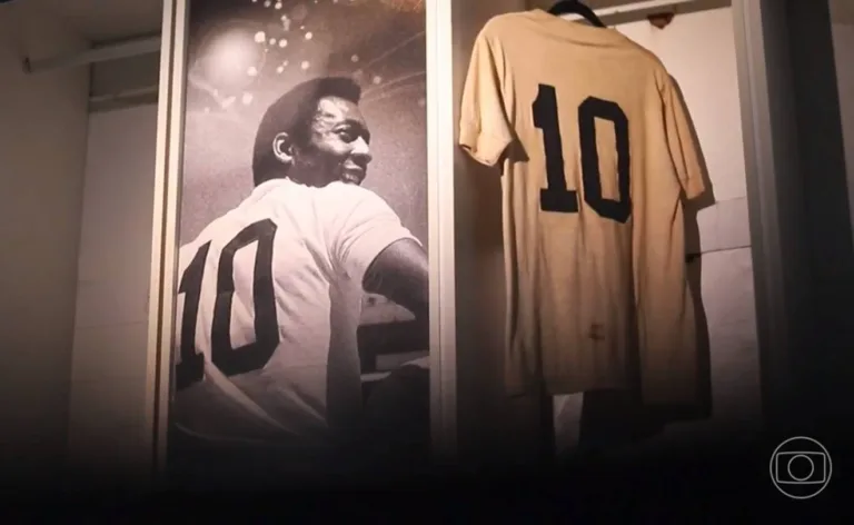 Mistério sobre armário de Pelé na Vila Belmiro existe há quase 50 anos; saiba mais