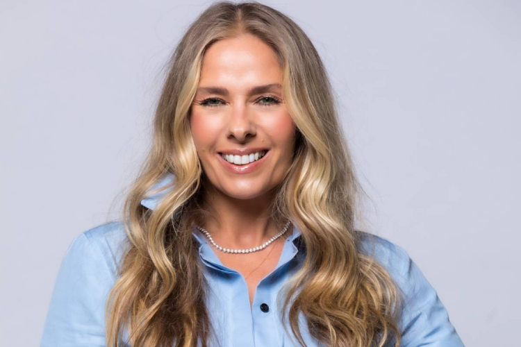 Adriane-Galisteu-Record Adriane Galisteu se tornará participante de reality show
