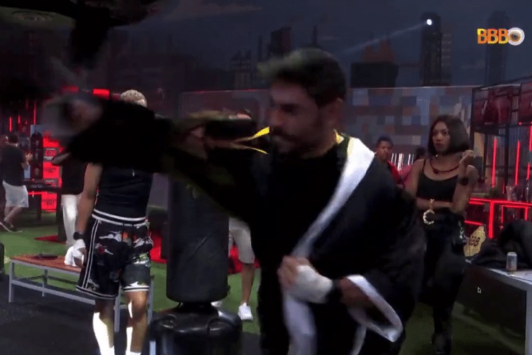 BBB23: Cara de Sapato quebra item da casa com murro e deixa os jogadores assustados