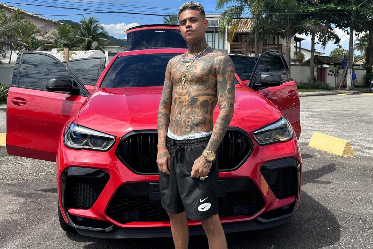 MC Cabelinho Carro MC Cabelinho