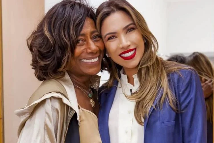Patrícia Abravanel lastima morte de Glória Maria: ”Mulher forte”