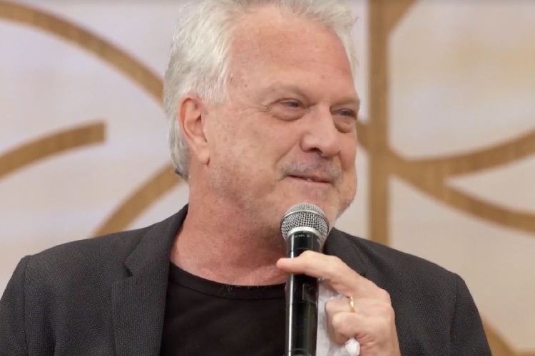 Pedro Bial diz a verdade sobre matrimônio: ‘eu fui casado com a Gloria Maria por 10 anos’
