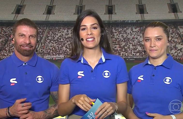 Renata Silveira, narradora da Globo, se destaca em transmissão da ‘Supercopa’ e recebe o carinho do público: “única”