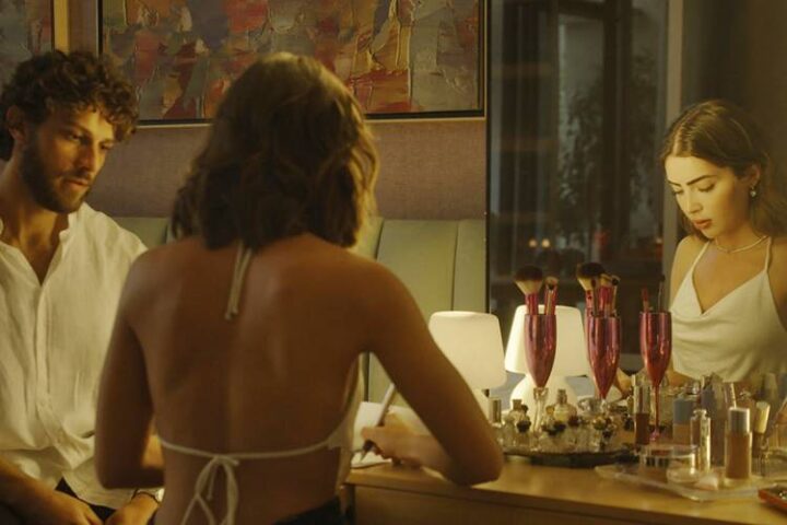 Travessia - Chiara e Ari (Globo/Divulgação)