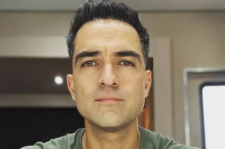 Fãs do RBD detonam Alfonso Herrera após entrevista: “frescura”