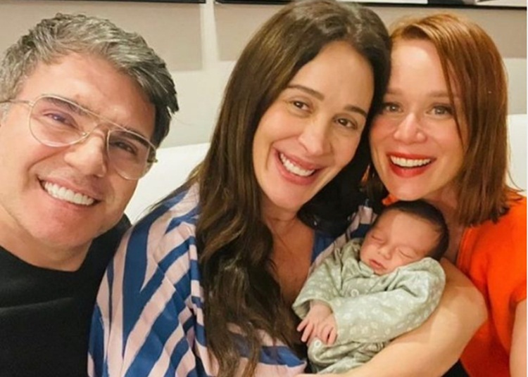 Mariana Ximenes visita Claudia Raia e o pequeno Luca: “Encontro em família”  - Área VIP