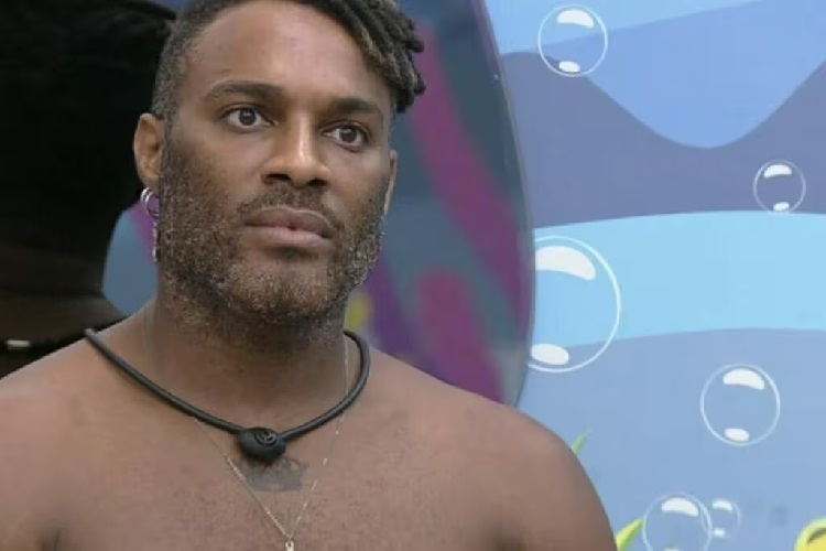 Fred Nicácio, do BBB23, manda indireta para Amanda: ”Mosca morta”
