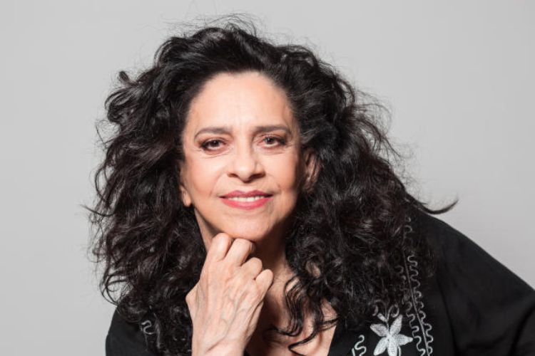Herança de Gal Gosta vira disputa judicial e viúva da cantora pede reconhecimento de união estável
