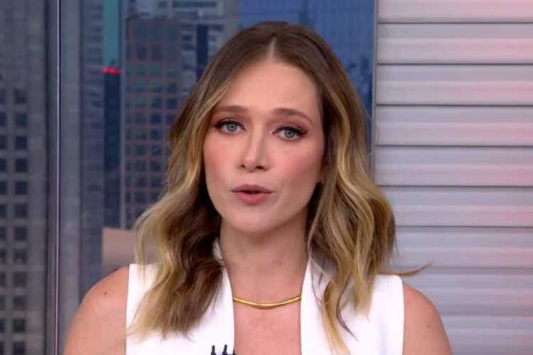 Natália Ariede, apresentadora da Globo