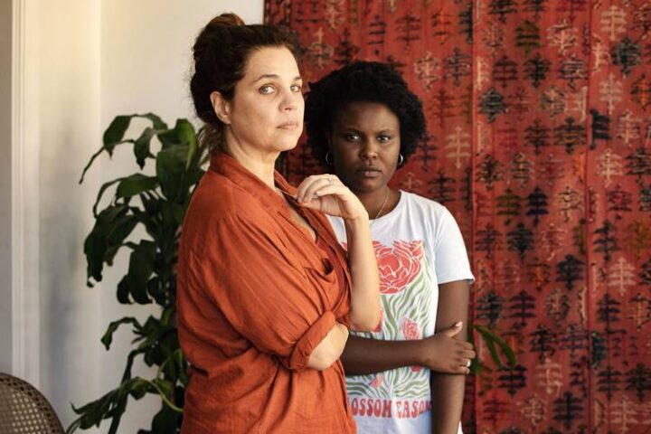 Projeto Falas - Isabel Teixeira e Luellem de Castro Projeto Falas - Isabel Teixeira e Luellem de Castro