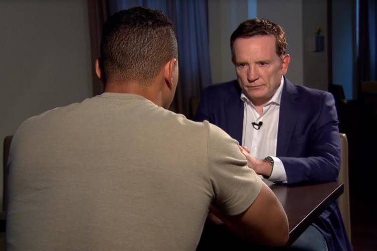 No ‘Câmera Record’, Cabrini entrevista Celso Edgar, acusado de atear fogo e matar marido de colega em briga
