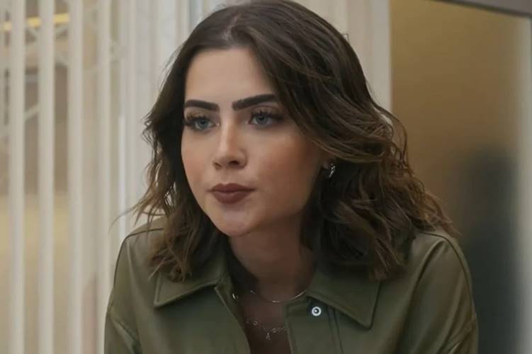 Jade Picon surge emocionada ao comentar estado de saúde da avó: “É muito difícil”