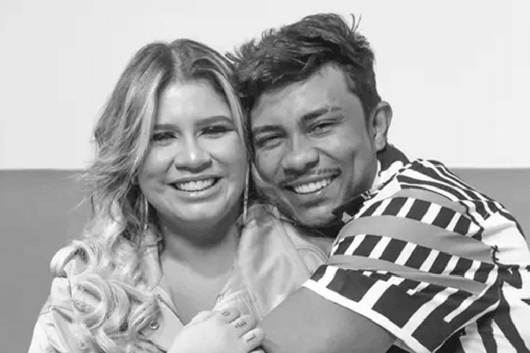 Xamã se rende à saudade de Marília Mendonça e enaltece sucesso da companheira: ‘Tudo que tocava virava ouro’
