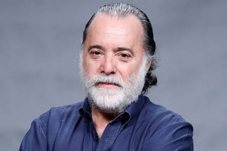 Novo boletim médico traz boas notícias sobre estado de saúde de Tony Ramos