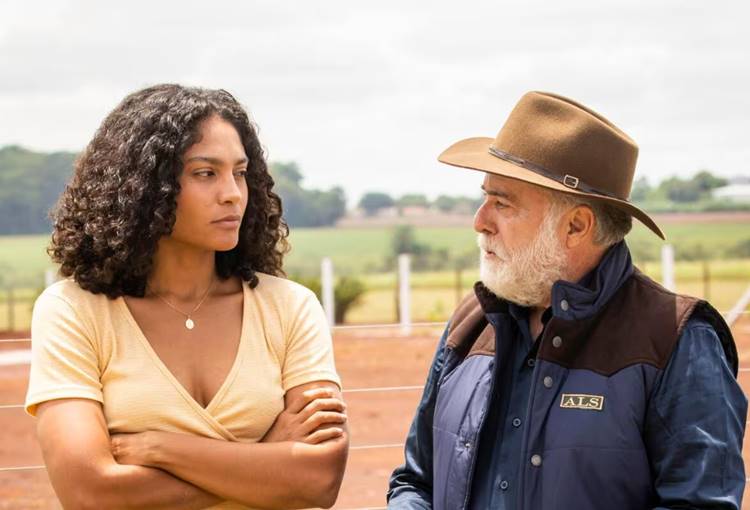 Bárbara Reis é exaltada por cena com Tony Ramos em Terra e Paixão
