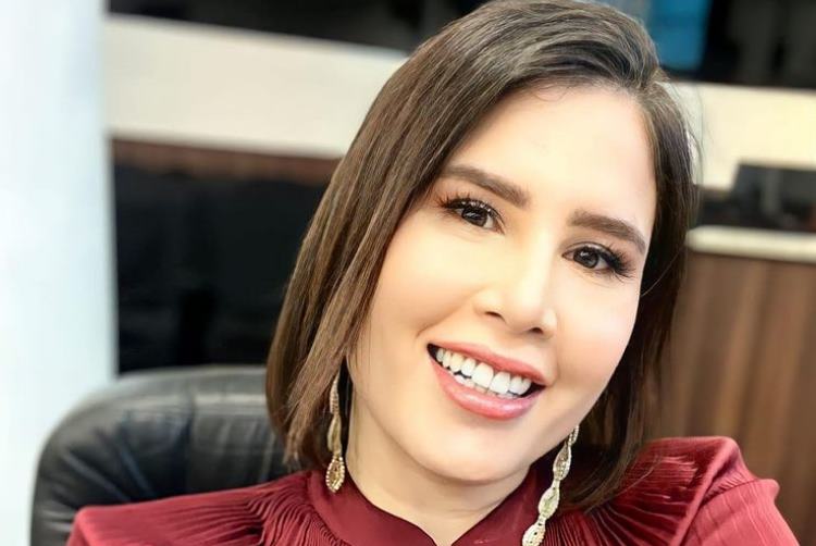 Participante de A Grande Conquista leva ‘tombo’ ao vivo: ”Se jogou”