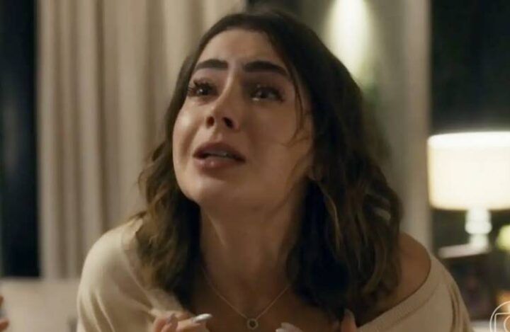 Jade Picon Atriz Jade Picon durante cena em 'Travessia' - Foto: TV Globo